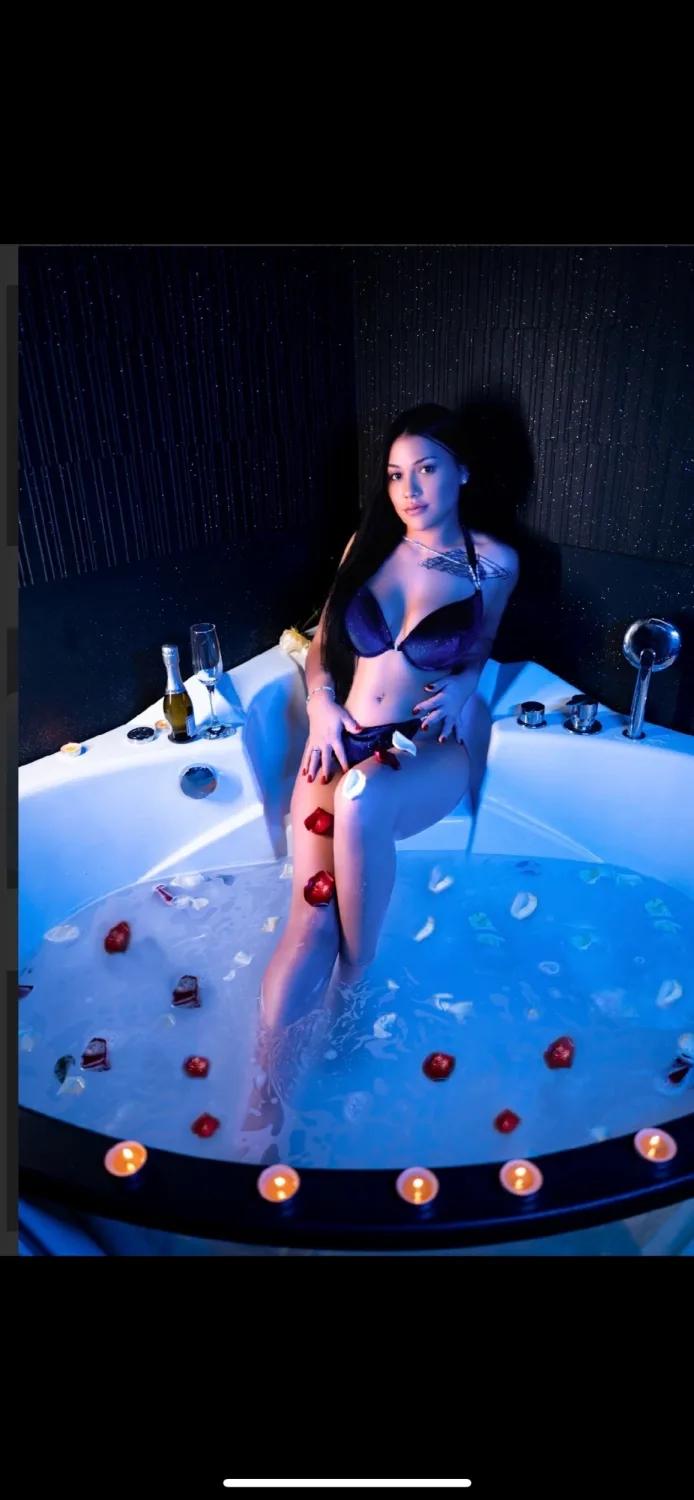 Hot Young - København S – billede 6