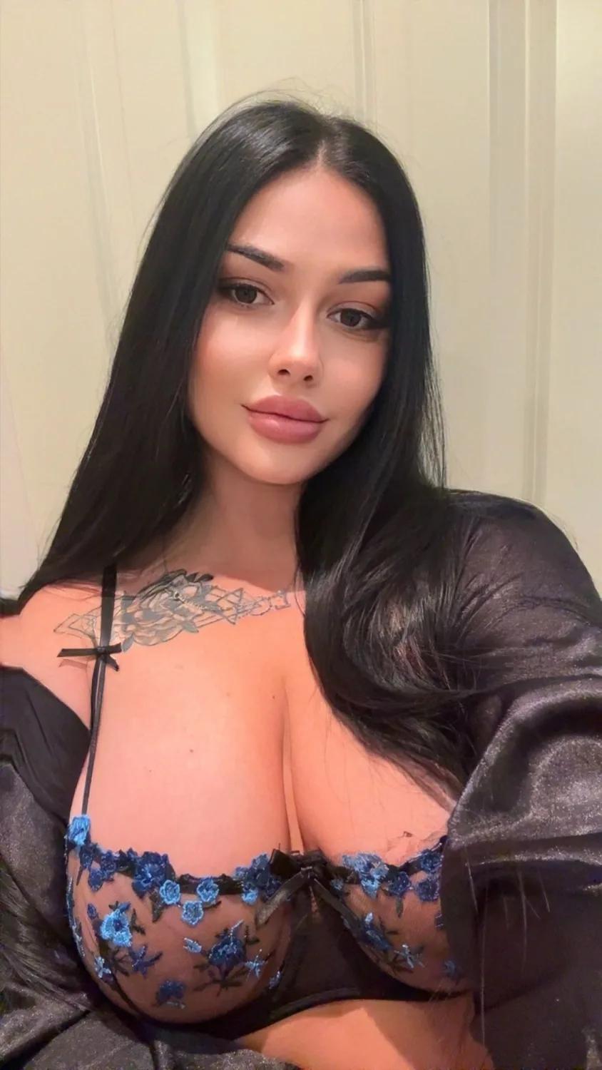 Hot Young - København S – billede 16