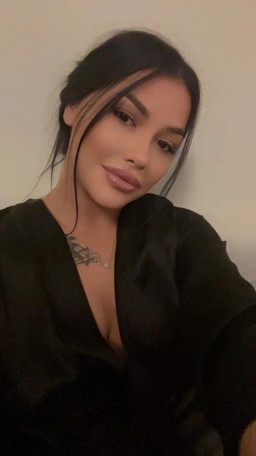 Hot Young - København S – billede 10